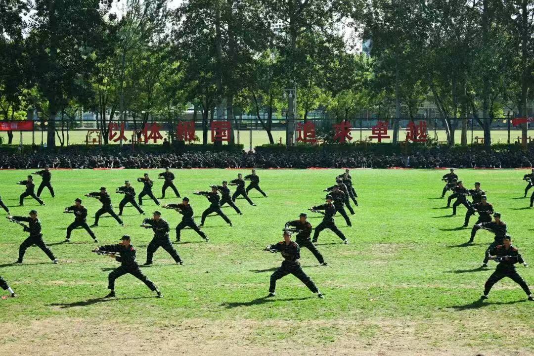 7ee6397c92294664b24f8232cc98c0ed.jpg 7ee6397c92294664b24f8232cc98c0ed.jpg
